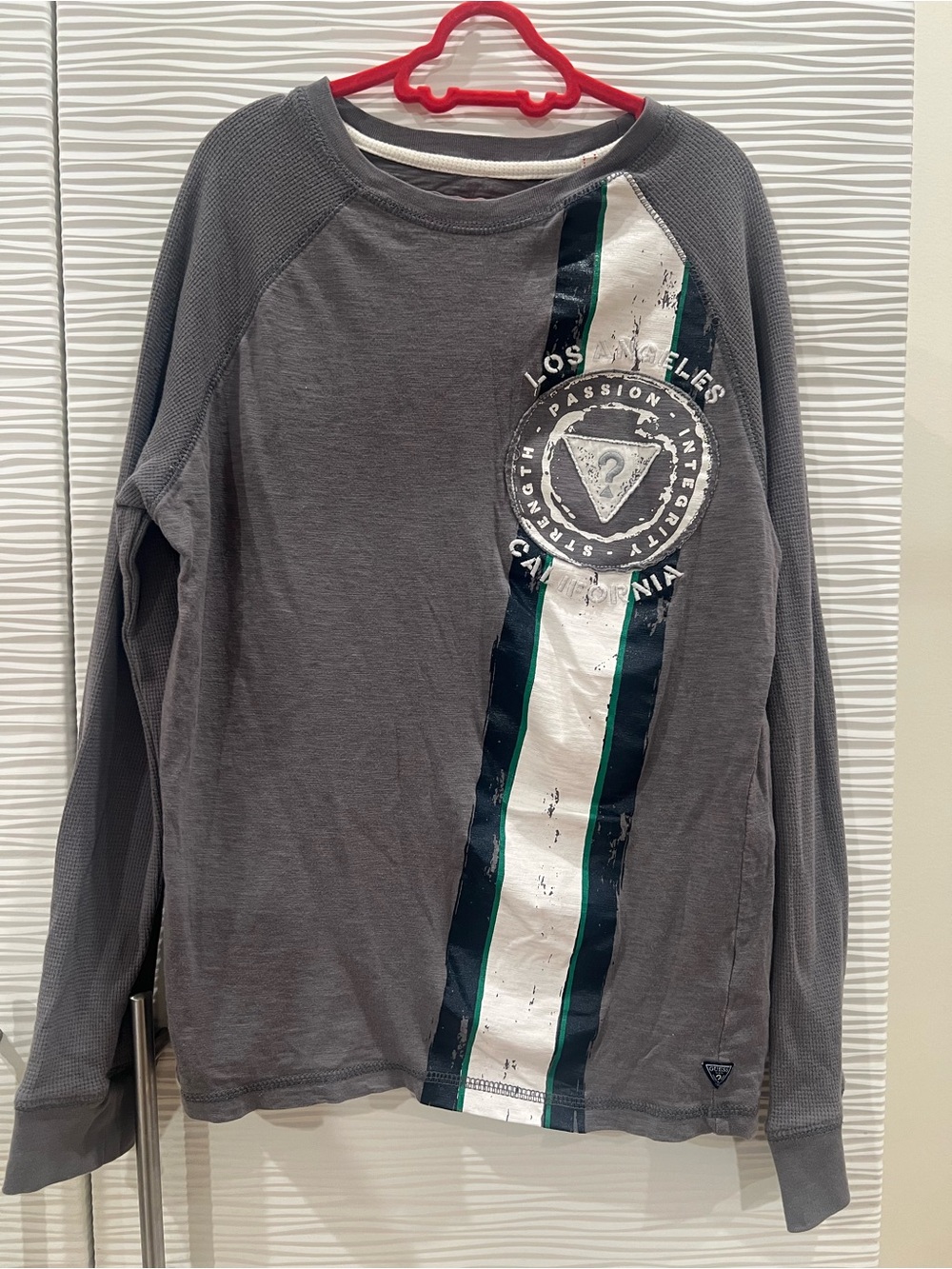 Guess Gray Tee with White and Green Graphic Accents